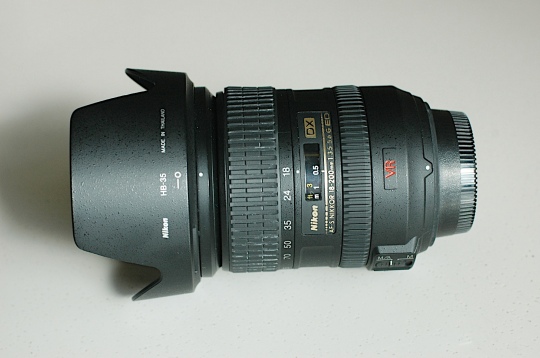 Nikon's Ultra Versatile 18-200mm lens